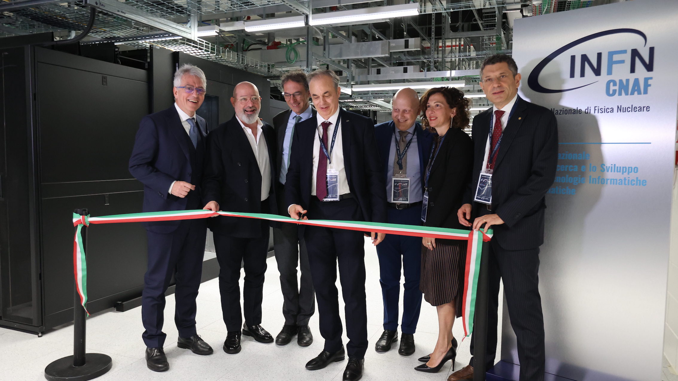 TAGLIO NASTRO5 ICSC INFN copia